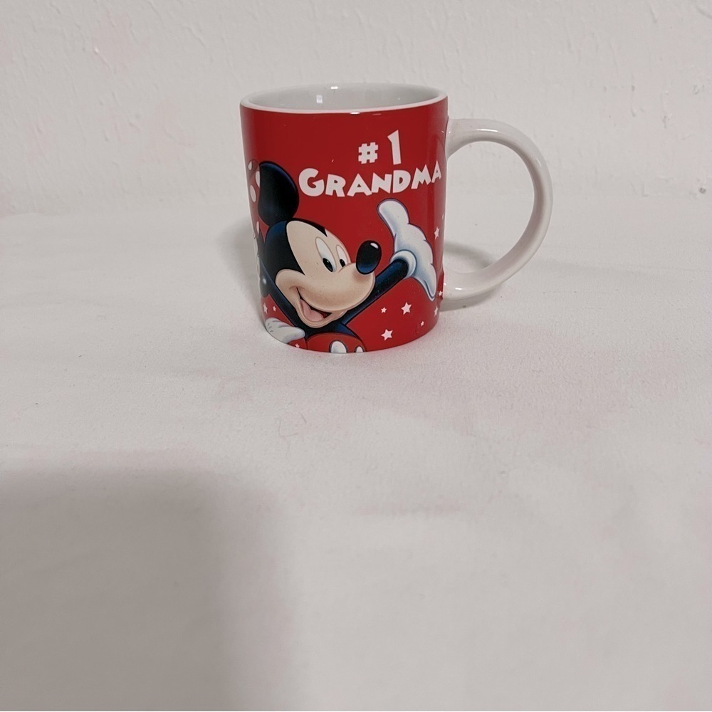 DISNEY #1 Grandma Jerry Leigh Mug Mickey Minnie Goofy Pluto Donald Coffee Cup